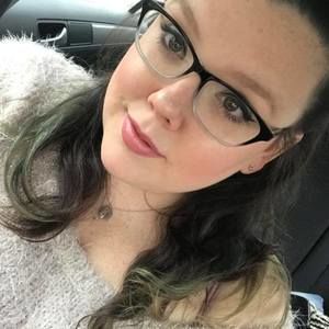 Meet your Posher, Brittni